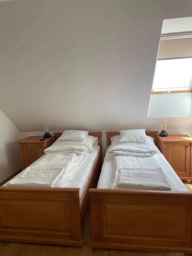 Somlo Kolonics Kuria Hotell Somlovasarhely Eksteriør bilde